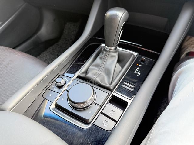 2019 Mazda 3 2.0 SEDAN HIGH SKYACTIV (CKD) - 5