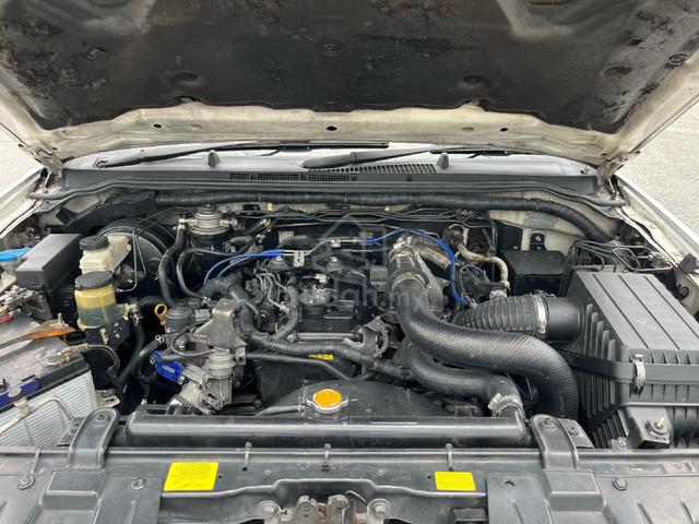 2013 Nissan NAVARA 2.5 CALIBRE (A) - 4