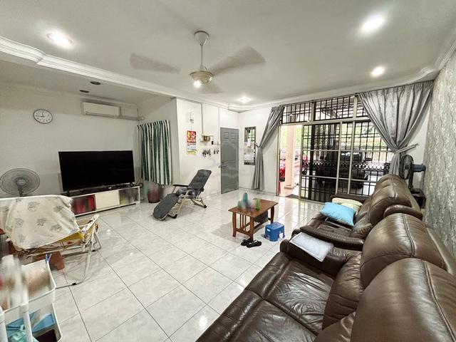Clean Double Storey Terrace (Unblock Unit) @ Taman Sri Wangsa 1