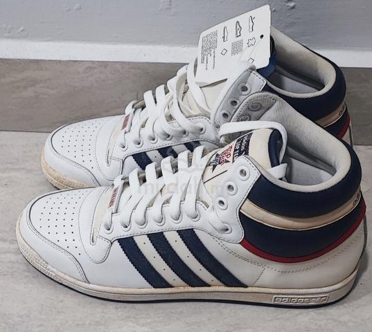 Adidas top ten shoes - photo 2 of 4