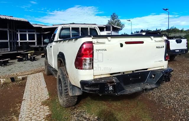 2020 Toyota HILUX 2.4 MT MY17 AN120 FACELIFT (M) - 4