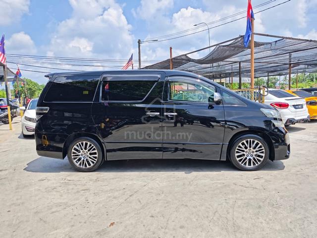 2013 Toyota VELLFIRE 2.4 (AUTO) - 2