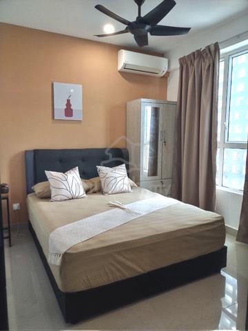 Exclusive Non Sharing Master Room (Male/Mix Gender). 1