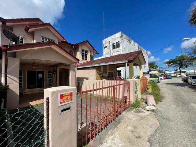 Rumah teres 2 Tingkat depan SUK Kelantan untuk disewa 1