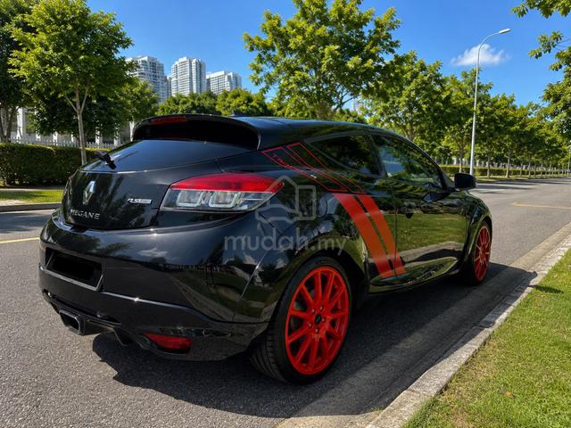 2015 Renault MEGANE 2.0 RS 275 TROPHY-R (M) - 2