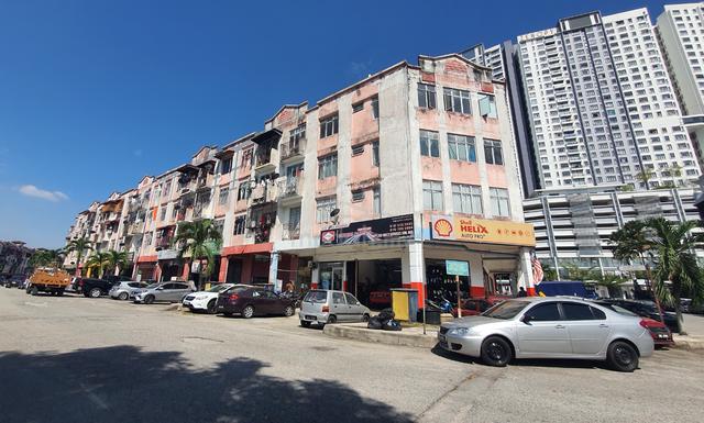 Taman Lestari Perdana Kinrara Uptown Puncak Jalil Seri Kembangan Sgor 1