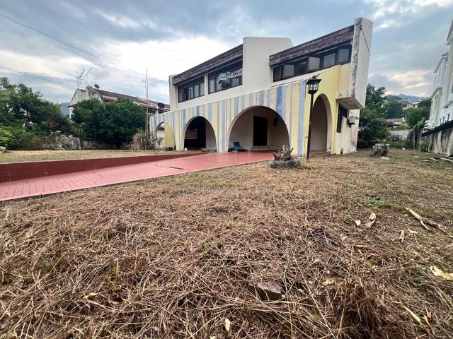 2-Storey Bungalow with Big Land in Sungai Ara for Sale, Bayan Lepas 1