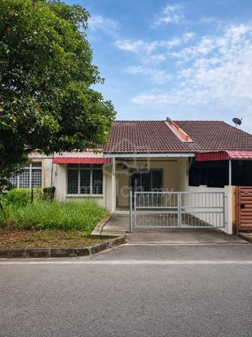 Facing Open Teres Setingkat Di Garden Avenue Seremban 2 Untuk Dijual 1