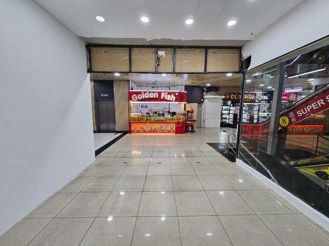 High Footfall Retail Shop | Kompleks Karamunsing Mall | Kota Kinabalu 1