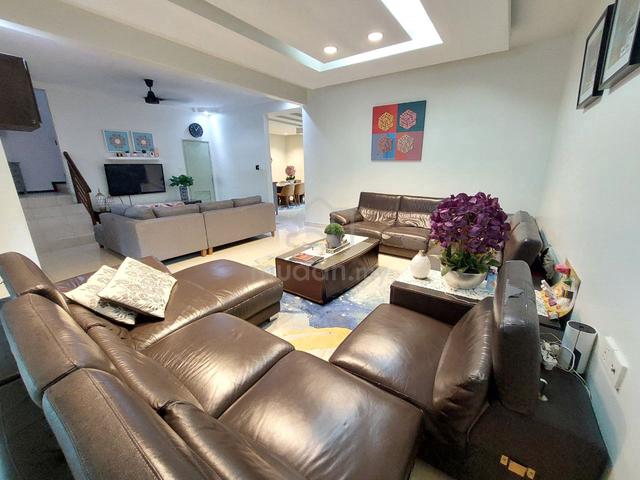 FACING OPEN❗30x60 SUPERLINK Double Storey Sunway Kayangan U9 Shah Alam 1