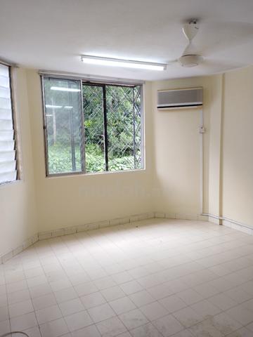 Rampai Court 1