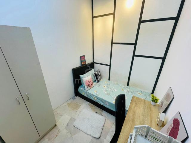 USJ 2 Landed, Budget Single Room, Fully Furnish, Walk distance to LRT 1