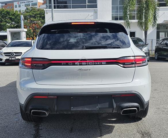 Porsche MACAN 2.0 FACELIFT CHEAPEST IN THE MARKET - 4