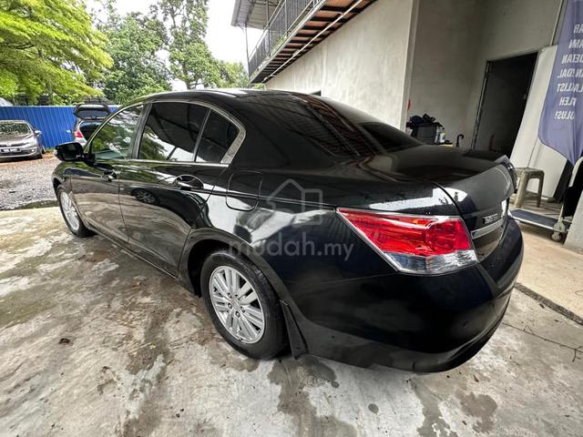 Proton PERDANA 2.0L (A) 2015 CANTIK - 2
