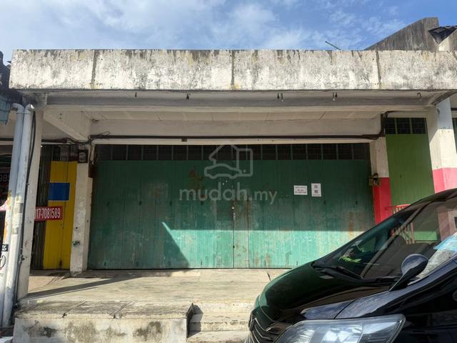 Shop House for Rent – Taman Intan, Kluang 1