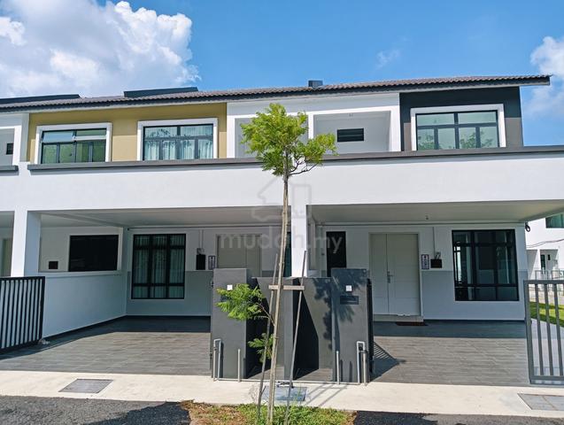 FREEHOLD Melaka Town Completed 🔥 2 Storey TerraceTanjong Minyak Malim 1
