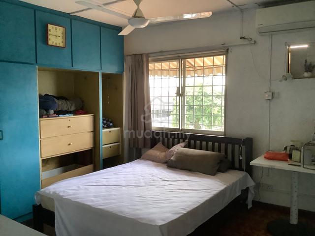Jln MERAH Silu, Sri Petaling , Kuala Lumpur 1