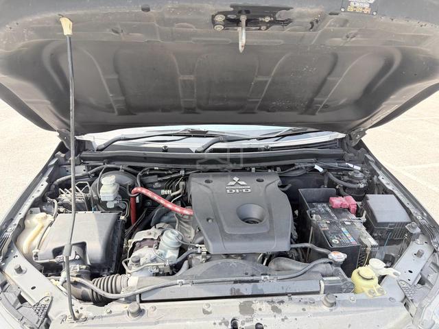 2017 Mitsubishi TRITON 2.4 VGT A/T (A) - 5