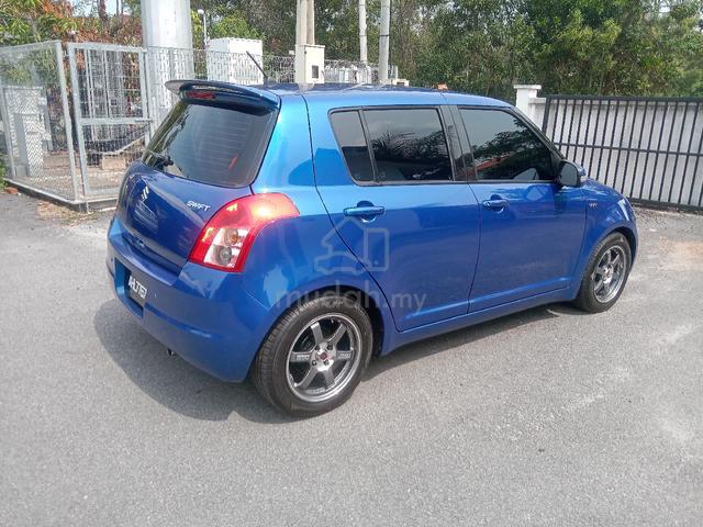Suzuki Swift 1.5 (A) 2011 Keyless - 3
