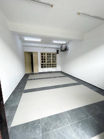 Seri Alam, Jalan Tasek, 2"Storey 4Bed Fully Extend Balcony Full Loan 3