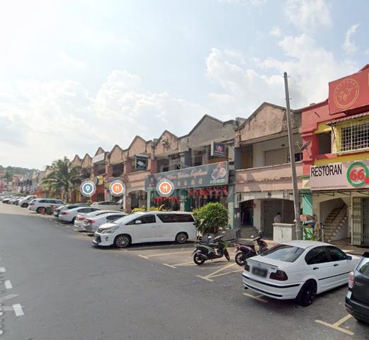 Pusat Perdagangan Seri Kembangan Ground Floor Shop for Rent 3