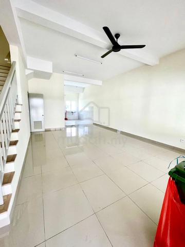 2 Storey House at Eco Mutiara Semenyih | Gated Guarded | 20x70 1