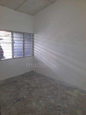Pendamar Indah Single Storey House For Sale 1