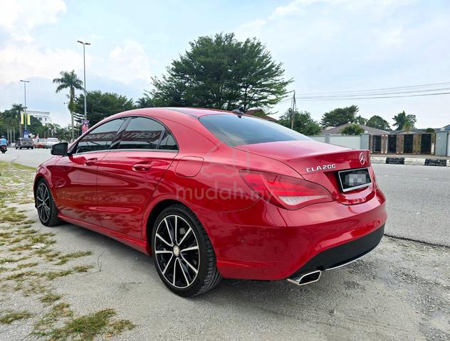 2015 Mercedes Benz CLA-CLASS 1.6 CLA200 (CBU) - 3