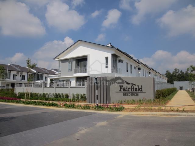 Tropicana Heights 2sty link corner below market for sale 1