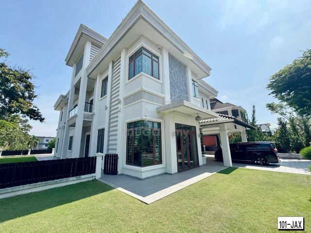 FULLY RENO & FURNISHED ! 10,695ft Nusantara Double Sty Bungalow Corner 1