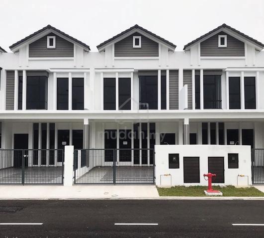 2storey terrace at Elata Vita @ Setia Tropika 1