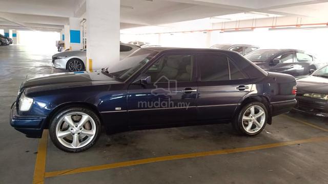 1995 Mercedes Benz 230E 2.0 W114 (M) - 3