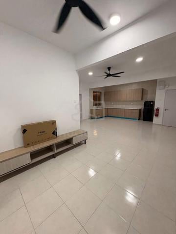 Residensi Adelia 1