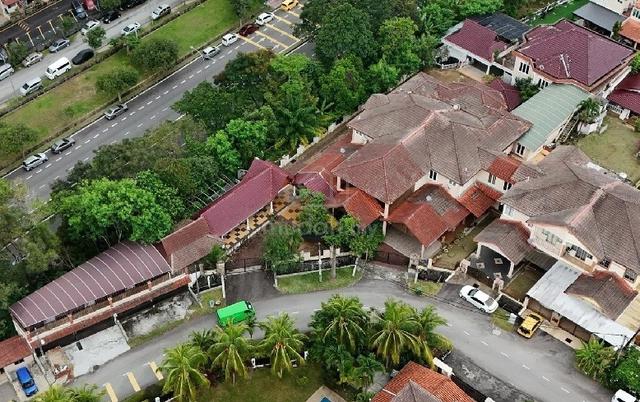 Puncak Ukay Perdana 1