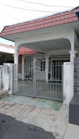 Single storey with 4 bedrooms and Reno 1