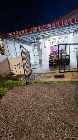 Taman Springhill Lukut Port Dickson Freehold Teres Setingkat 20x70 1