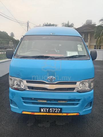 2013 Toyota HIACE 2.5 KDH202R FACELIFT (M) - 1