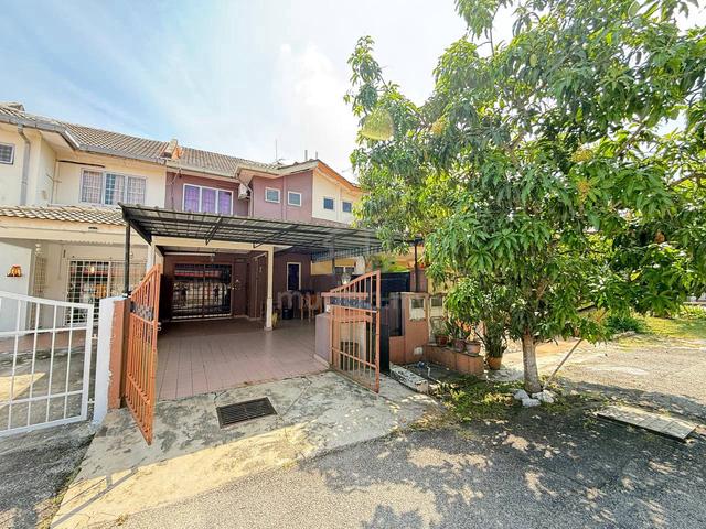 FACING OPEN ‼️ 2 Storey Puchong Utama PU 10 Puchong 1