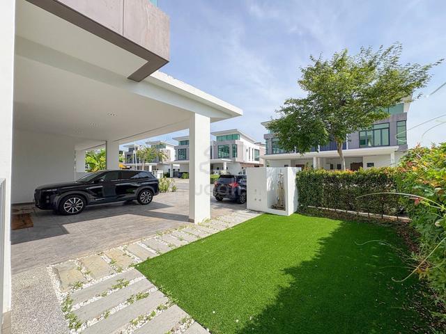 Double Storey Semi-D (Amelia type I) Sejati Residences, Cyberjaya 1