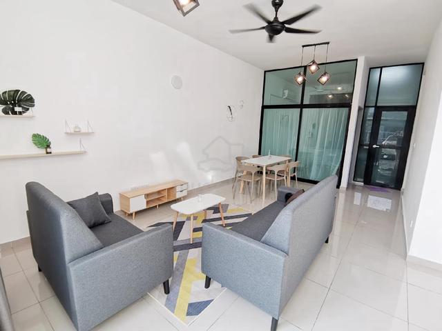 Nice condition Modern design bandar Seri alam @masai house for sale 2