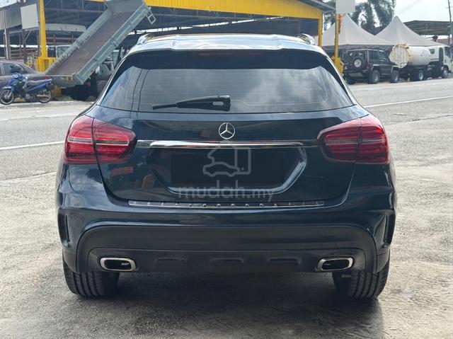 2019 Mercedes Benz GLA 200 1.6 (A) LOAN KEDAI - 4