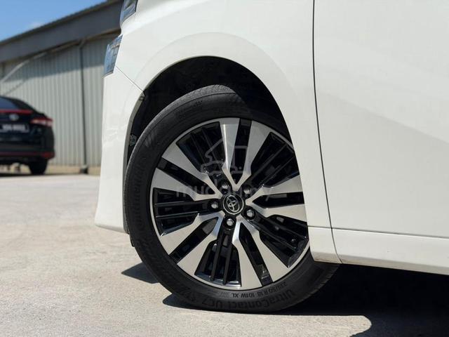 READING LIGHT 2018 Toyota VELLFIRE 2.5 ZG (A) - 5