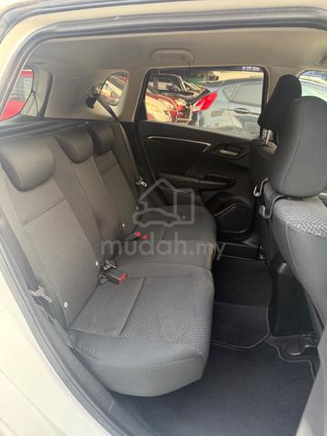 2019 Honda JAZZ 1.5 E FACELIFT (A) FLRS - 5