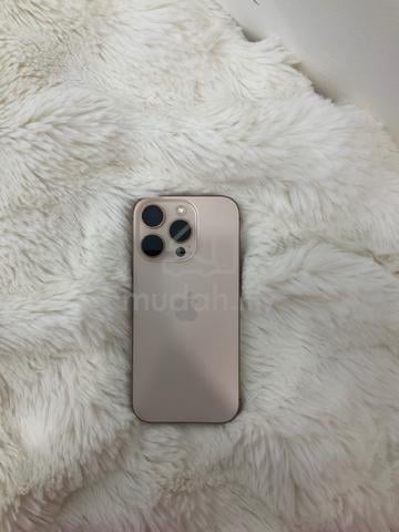 Apple iPhone 16 Pro 128 GB - photo 2 of 4