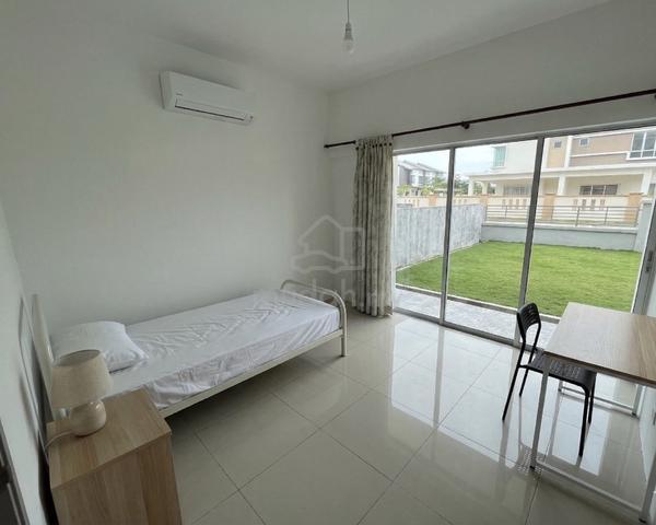 Medium room Batu Kawan 峇都加湾 furnished 1