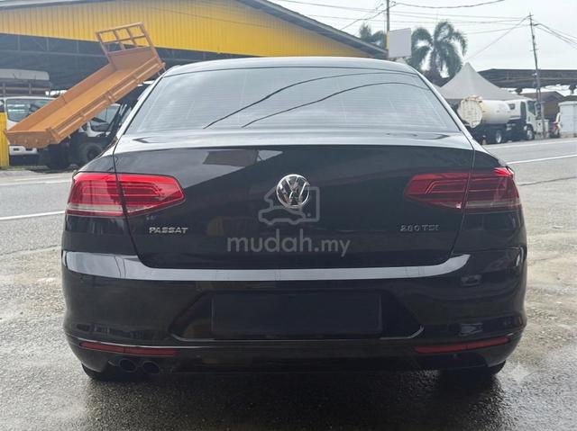 2018 Volkswagen PASSAT 1.8 TSI CKD (A) LOAN KEDAI - 4