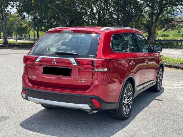 16Mitsubishi OUTLANDER 2.4 (A) S/ROOF P/BOOT Wrty - 2