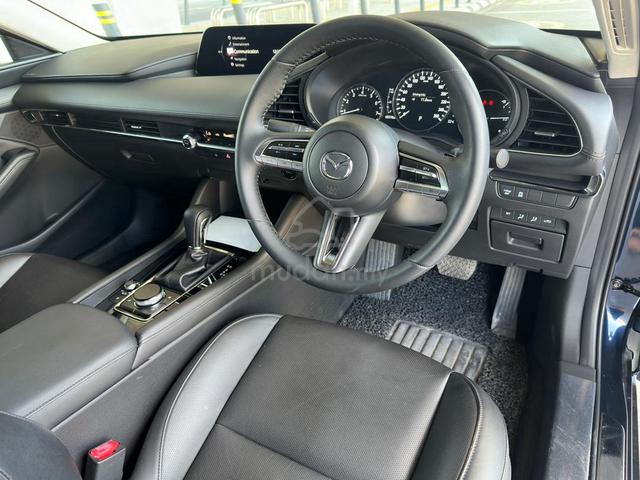 SEDAN⭐2023 Mazda 3 2.0 GVC HIGH PLUS INTREST 2.X% - 4