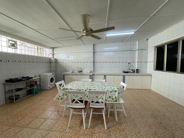 Taman Kingfisher Ujana / 6Bed4Bath / Fully F / Hospital Likas / UMS KK 5