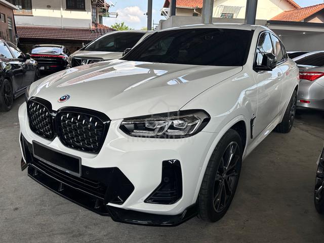 2022 BMW X4 xDrive 2.0L (A) - 4